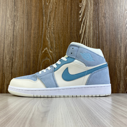 JORDAN 1 MID SE LIGHT BLUE 42